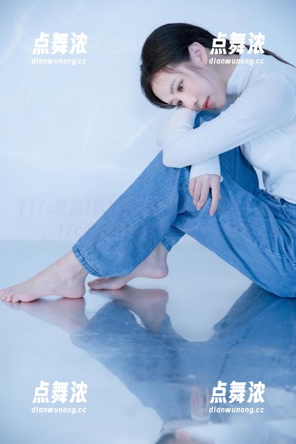 17c吃瓜 腐朽的瓜也有艳光四射的一天,17c吃瓜官网更新揭露了趣事!
