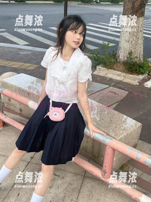 17c吃瓜 你敢登录17c吃瓜官网吗?我觉得我怕担心自己会上瘾。