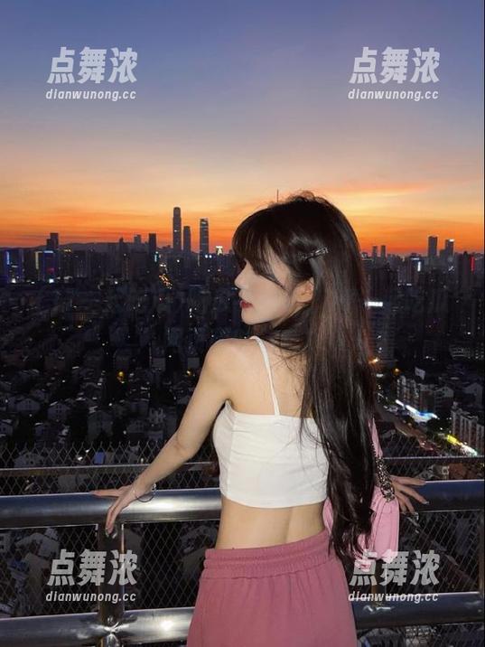 17一起吃瓜 吃瓜不用等,17一起吃瓜网页随时待命!