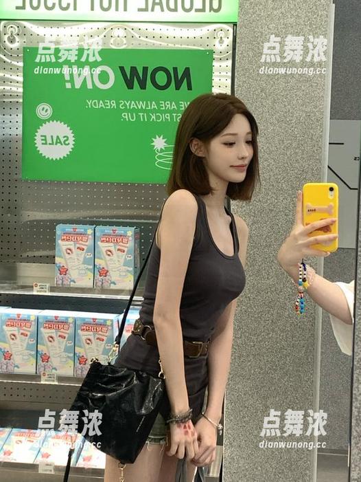 399.su www.399.su网站,瓜场热闹又不腻,随时欢迎你来打卡、吃瓜!