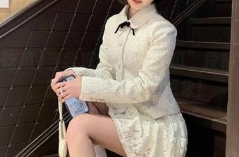 当我观看“51吃瓜”投稿页面，脑海中竟堆满了想象！