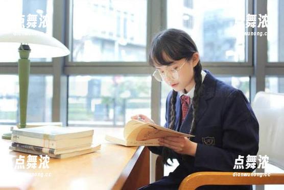 51吃瓜 被免费短剧圈粉,51吃瓜你也来试试?