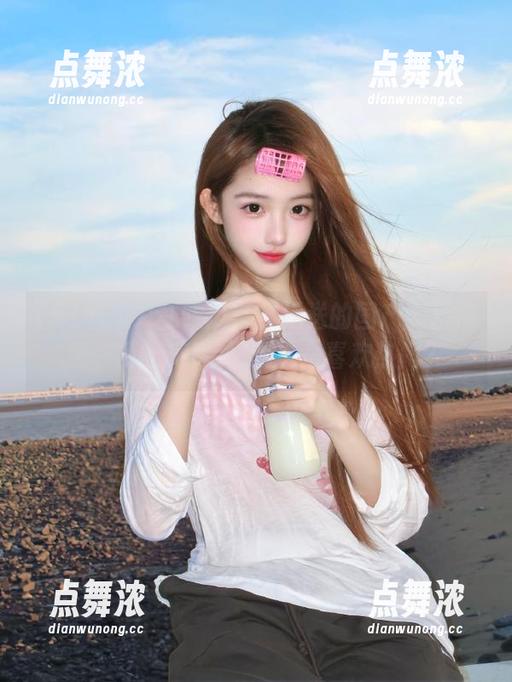 51吃瓜每日推送的国产黑料视频，我的摔!你们就这么喜欢热闹？