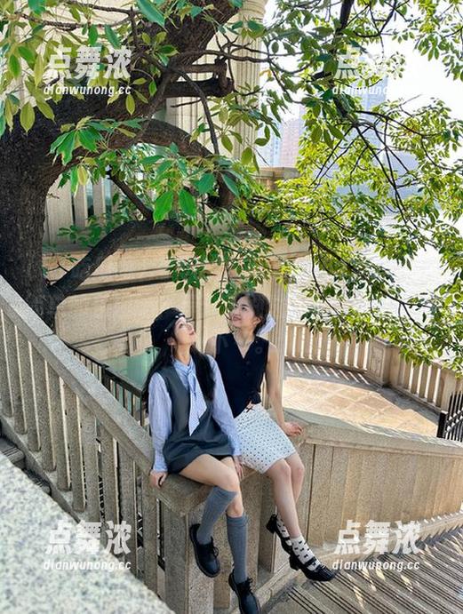 51吃瓜网 还有比登录ccgg51吃瓜网更简单的乐趣吗?等分享剧透的同时顺便消磨一下午。