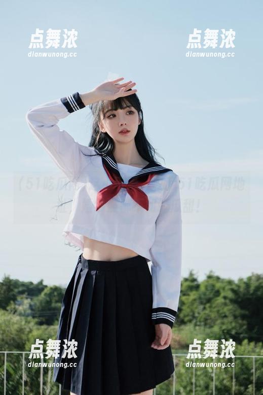 51吃瓜网 这小可爱,收藏51吃瓜网地址,婚纱照都不如好瓜甜!