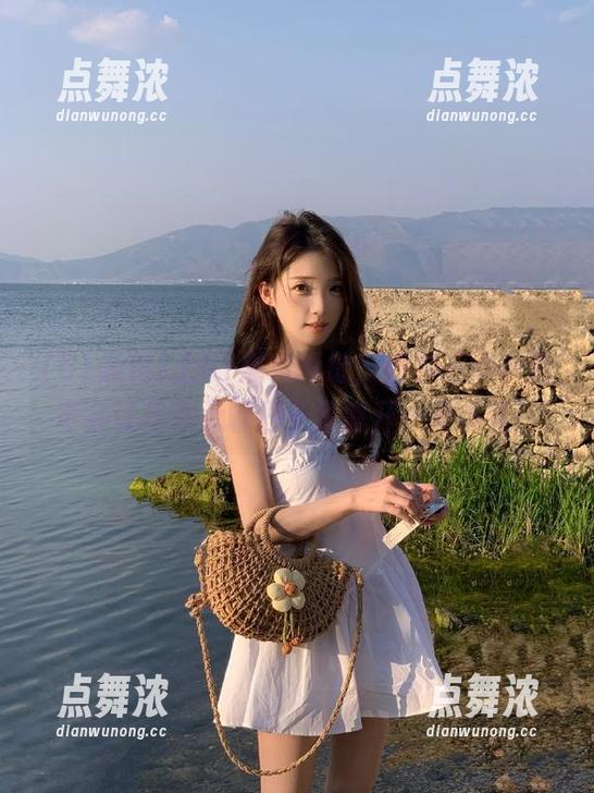 51黑料 上51黑料网址,偶尔一点小猎奇会让我在无聊日子里盛开一朵小花!