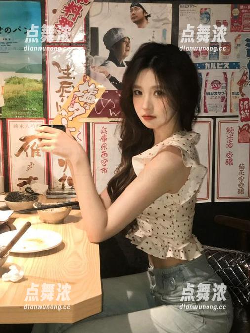 52吃瓜网 下载时小心,可能会被瓜香迷住——52吃瓜网嗨翻天!