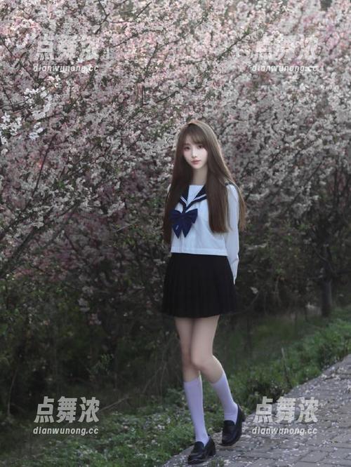 718吃瓜 “718吃瓜”浪潮席卷,网红们沿着这蜿蜒的“线路”不断搞事情!