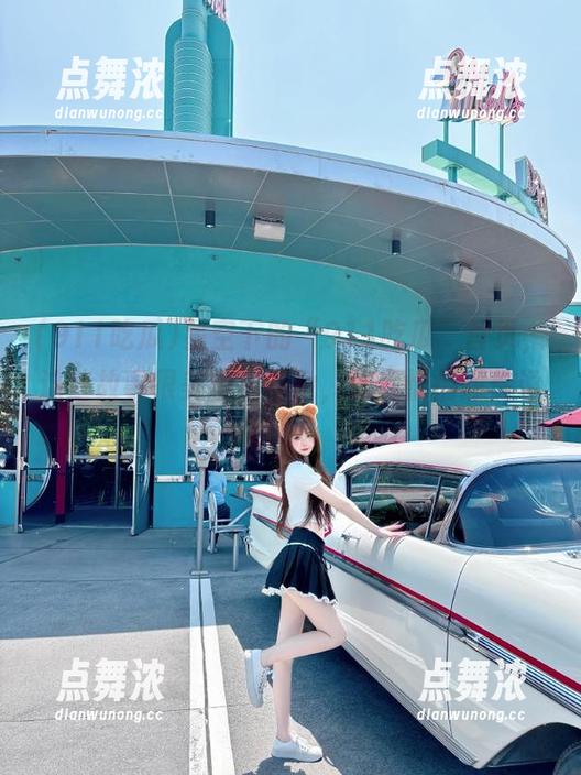 911吃瓜 星空下的“911吃瓜”首页,这些故事很美但是不杂,是我悄悄跟你说的哦。