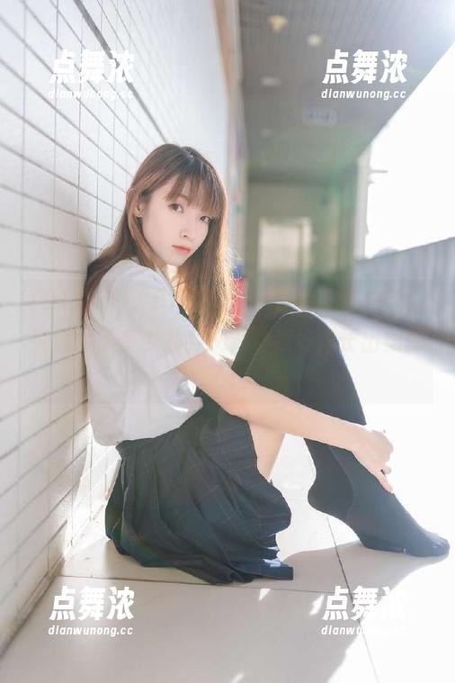 91黑料 “91黑料app里的在线一区,究竟藏了多少八卦文?”我好像长出翅膀了!