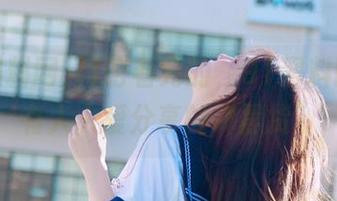讨论看完的，91黑料网上真有人人爱分享的“黑货”