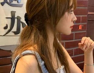 入口之处，cgg吃瓜黑料带你走进八卦的迷雾，探寻那里的微妙讯息。