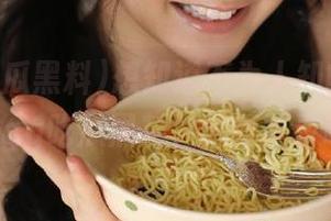 想知道不为人知的事吗？来cgg吃瓜黑料，记得登录哦！