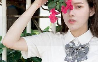 下载“hlw.bet”，一键入坑——瓜田里我不知不觉了…