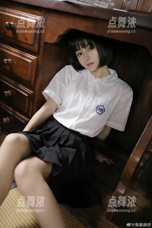tttzzz.com 直达www.tttzzz.com,看看那些离谱的瓜哥们!