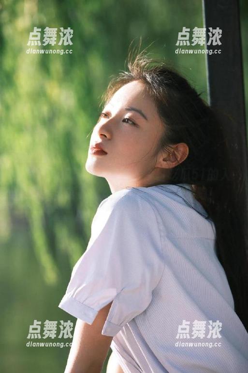 一键进入今日吃瓜51的入口，年度最火炸裂的瓜等你来追踪！
