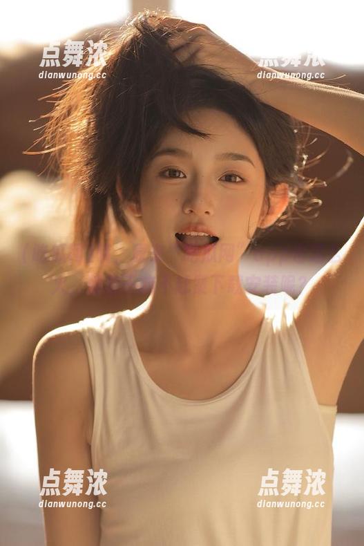 哦，原来“吃瓜网”app也这么火，那我干嘛不赶紧下载安装呢？