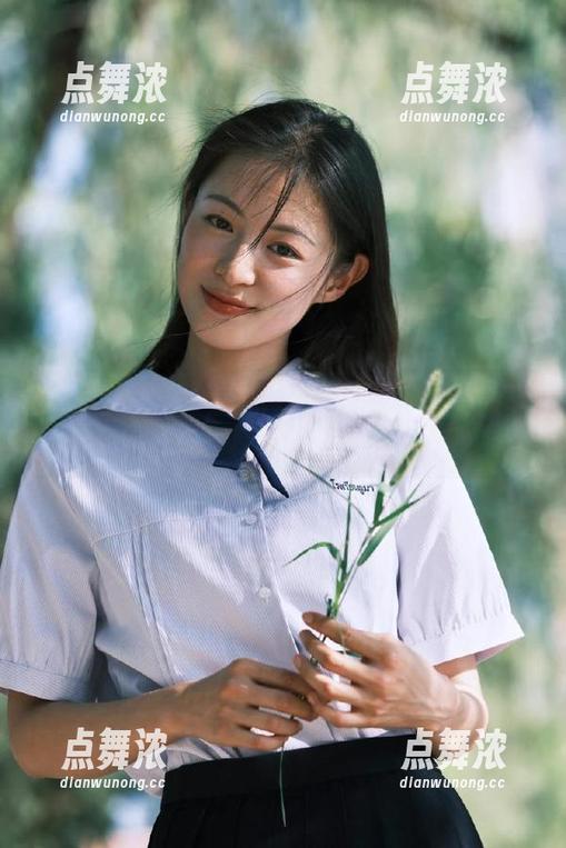 吃瓜网 多些收藏,少些吃瓜?吃瓜网里的热事真让人欲罢不能