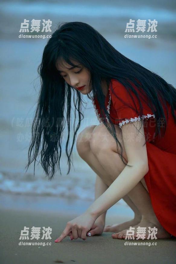 最新吃瓜来了，吃瓜网站已经办好了“永久”社交，大家快来评论！