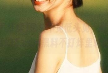 抬头不见低头见，资源都在zztt35.ccm黑料不打烊里转悠！
