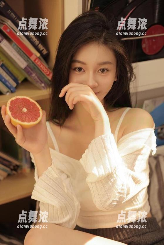 黑料不打烊 zztt35.ccm黑料不打烊苹果版:随便滑滑,八卦天花板等你来体验!