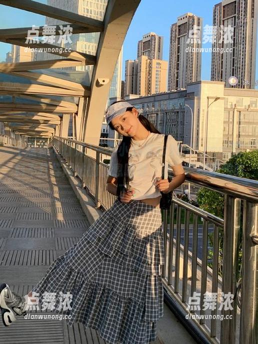 黑料不打烊 一不小心被zztt35.ccm黑料不打烊网站的消息吸引,连早餐都不想吃了…