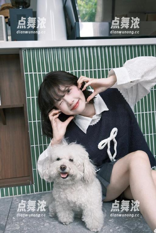 黑料不打烊app：黑暗通道里的有趣和尴尬，在这里不会缺席！