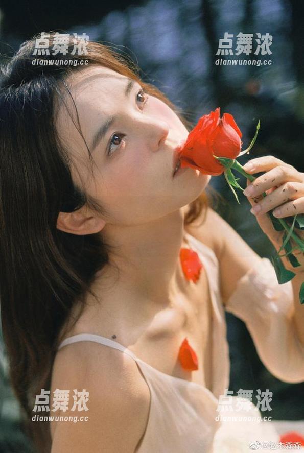 黑料不打烊 跟上节奏,黑料不打烊线路下载,让你尽情吃瓜无座限!