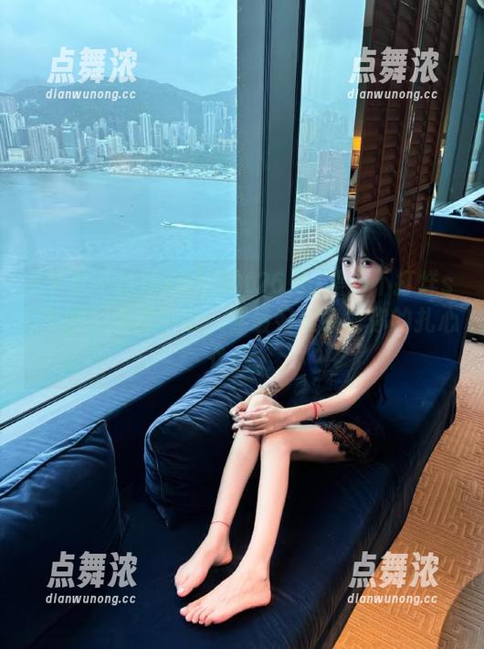 黑料不打烊so zztt26.su黑料不打烊so官网:无瓜不欢,你最好准备好你的扎心体验。