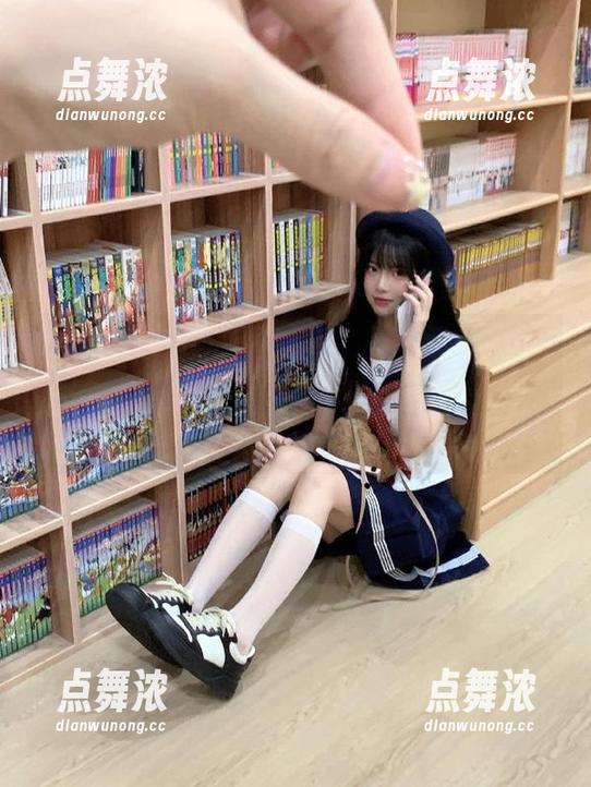 黑料吃瓜网页 就在“黑料吃瓜网页”直达,探花们的日常简直像小说,禁忌的感觉嘛…