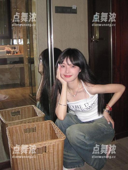 黑料永远不打烊 仅需几分钟!“黑料永远不打烊”视频汇总,瓜皮话题盘点让人侧目不已。