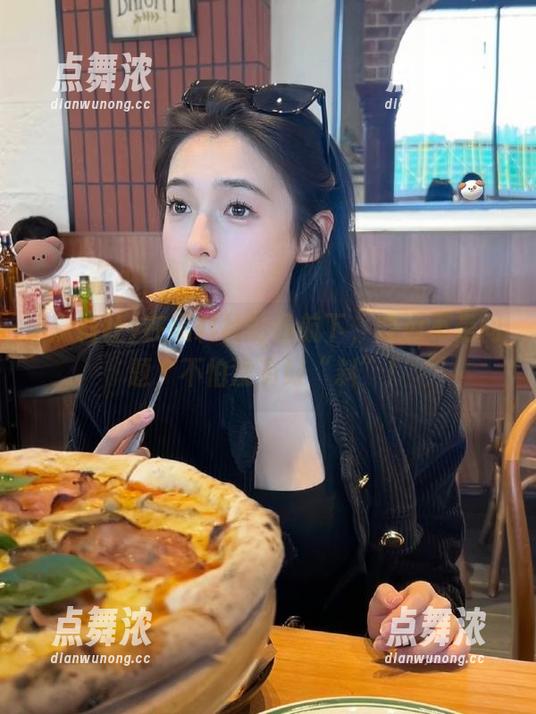 黑料社 在黑料社的导航下,吃瓜不是问题,不怕没有好“料”!