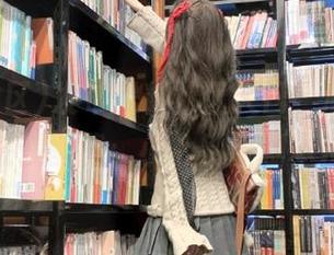 发布黑料社区入口，心里总有个声音在提醒我：小心别被剧本反转了！