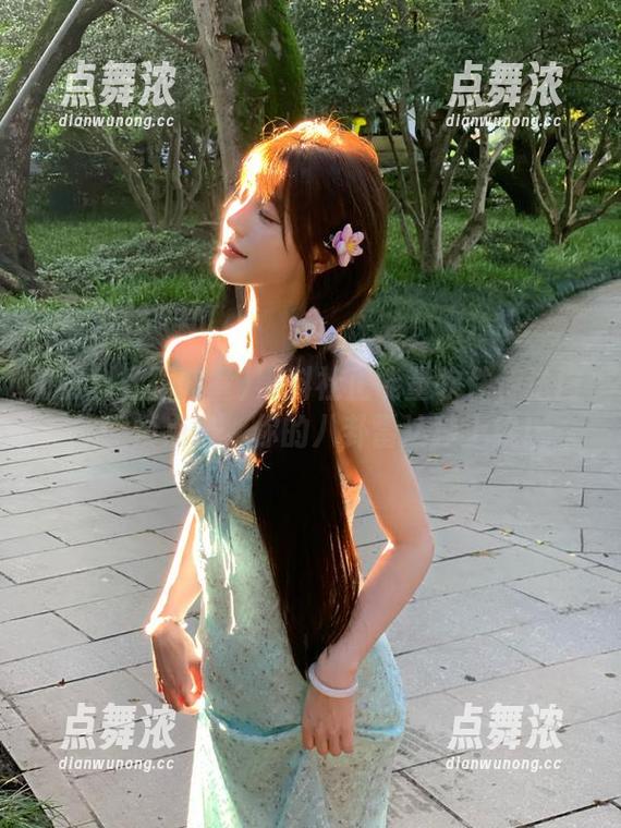 黑料社正能量 黑料社正能量软件传送门,谨慎点击,你的八卦雷达秒上线!