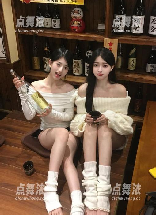 黑料社正能量 听说玩“黑料社正能量”软件的人,永久都没软件没情绪不稳的!