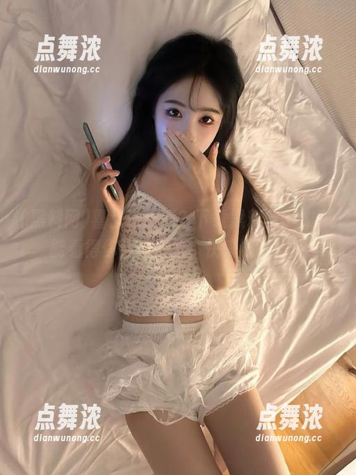 黑料网 喜欢追热点?下载黑料网51,真能看得你目瞪口呆,快来试试吧。