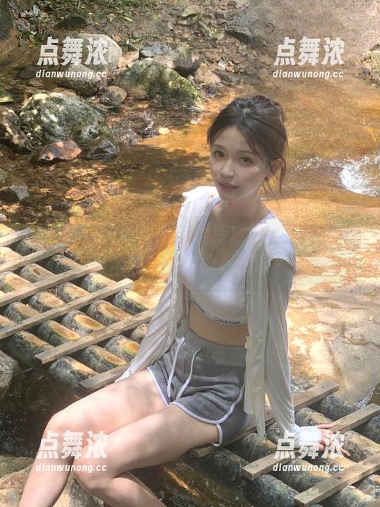 黑料网 当黑料网地址变成了网页的“乌鲁木齐”,你能想到啥?