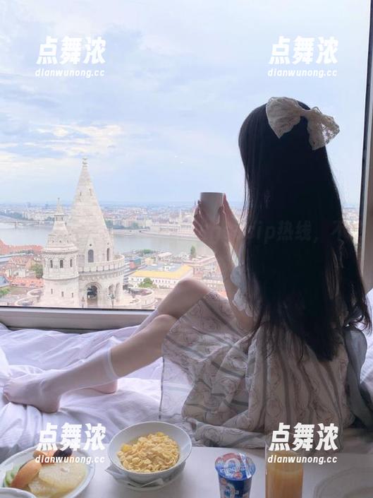 黑料网 黑料网,直达gossip热线,不打烊才让人上瘾。