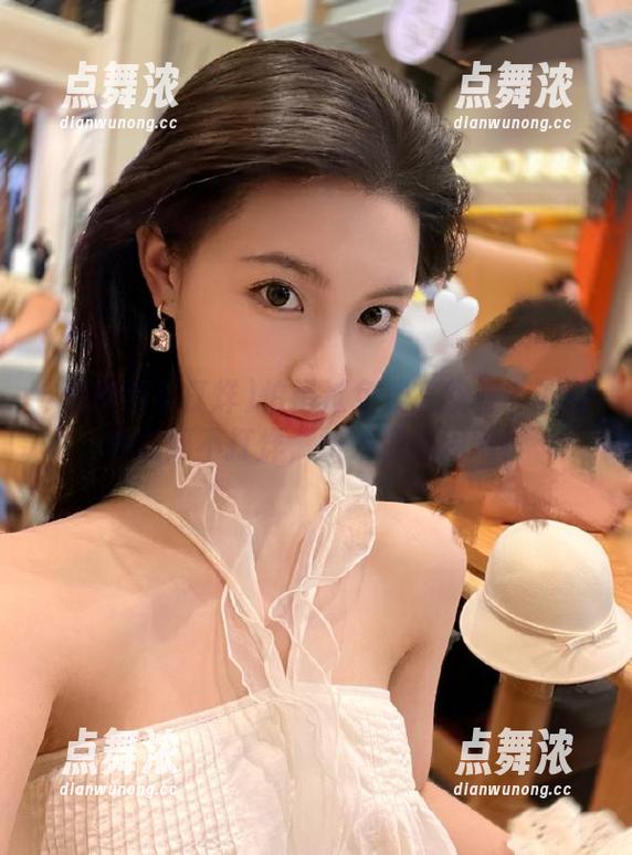 黑料网不打烊 怕错过免费在线看?下载黑料网不打烊,快来凑热闹吧!