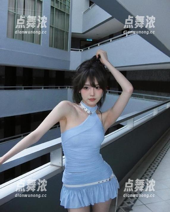 莫名其妙的链接出现在黑网料，脑洞大开中……